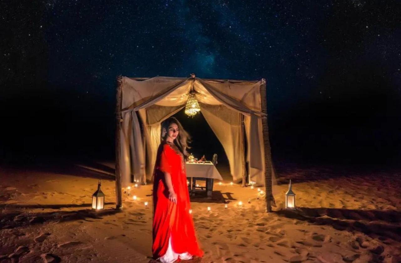 Desert Berber Fire Camp Merzouga Bagian luar foto