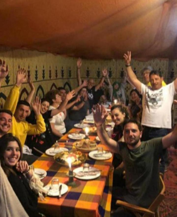 Desert Berber Fire Camp Merzouga Bagian luar foto